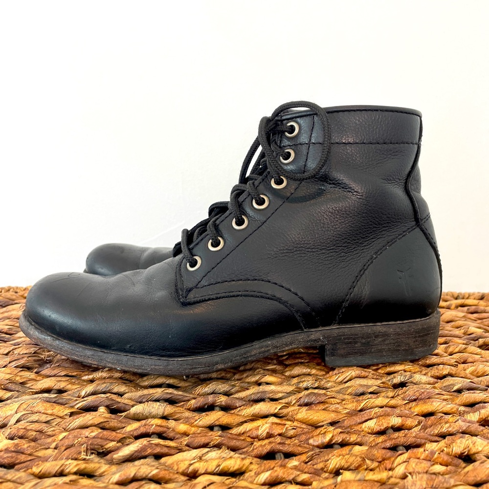 FRYE Tyler Lace Up combat leather boots - size 6.5